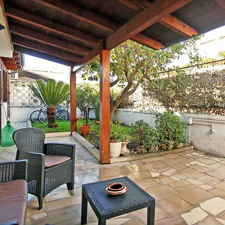 Sea Breeze Villa - Luna Apartment Bari Exterior photo